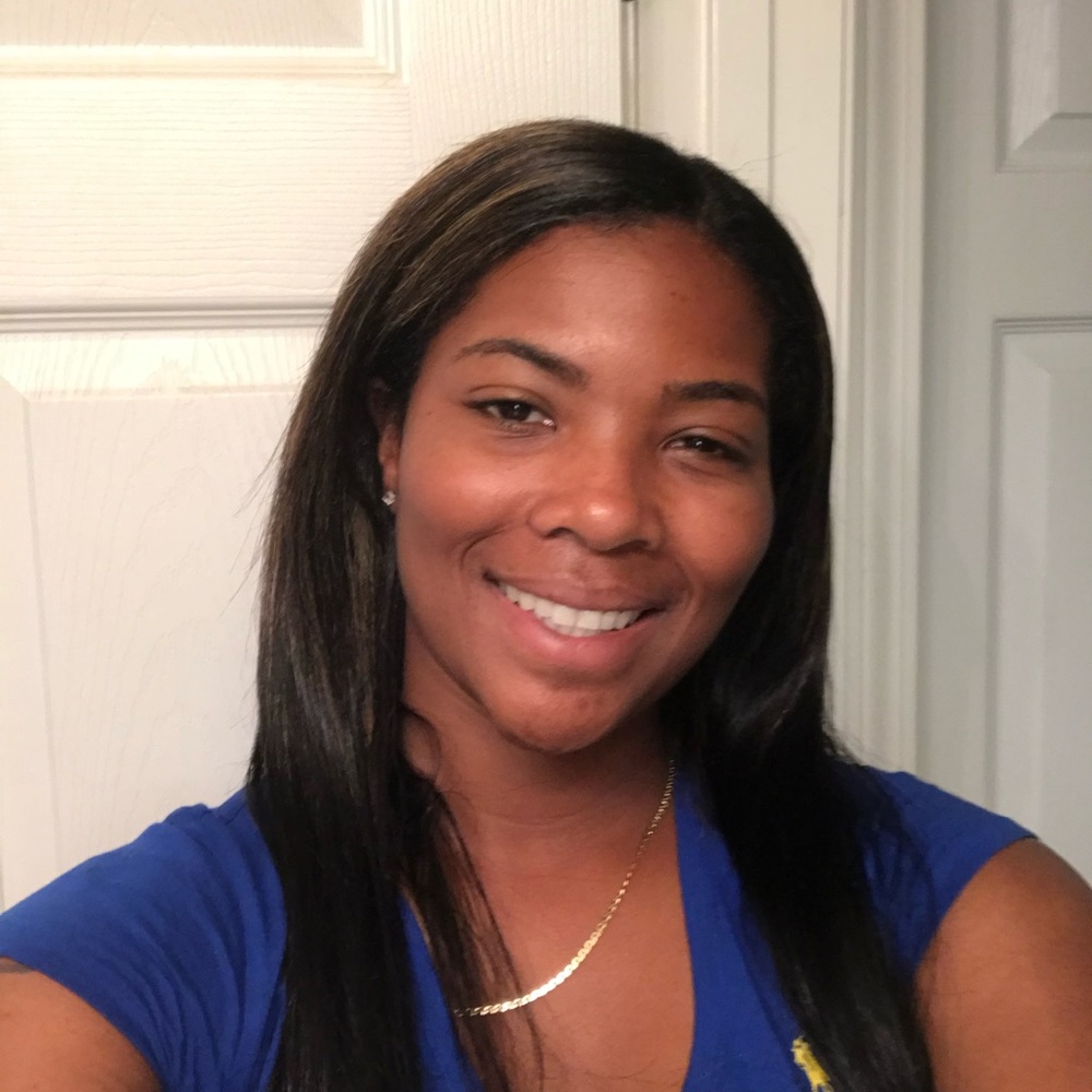 Meet your Posher, Latoya